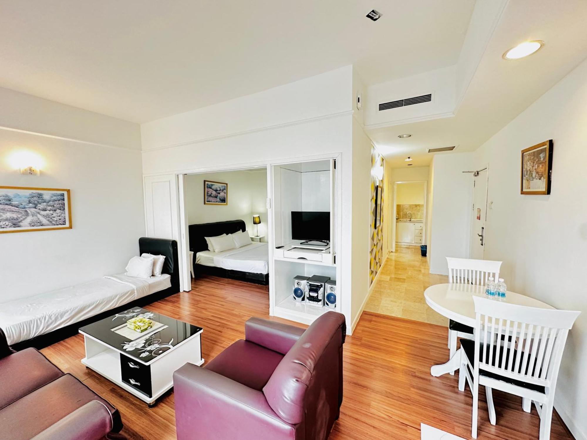 Regal Residences At Berjaya Times Square Куала Лумпур Екстериор снимка